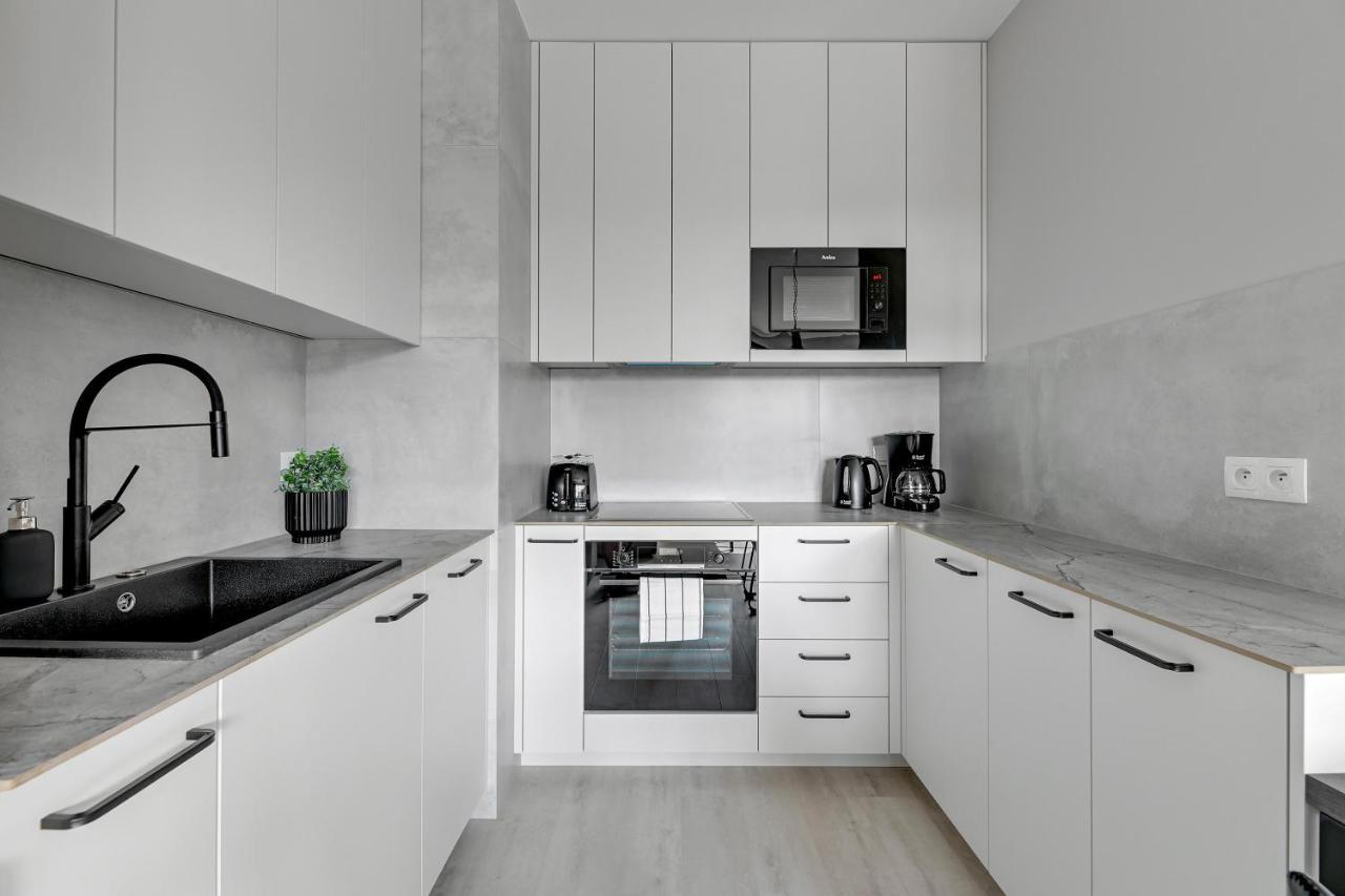 Flatbook - City Center Apartments Doki Living Gdańsk Extérieur photo