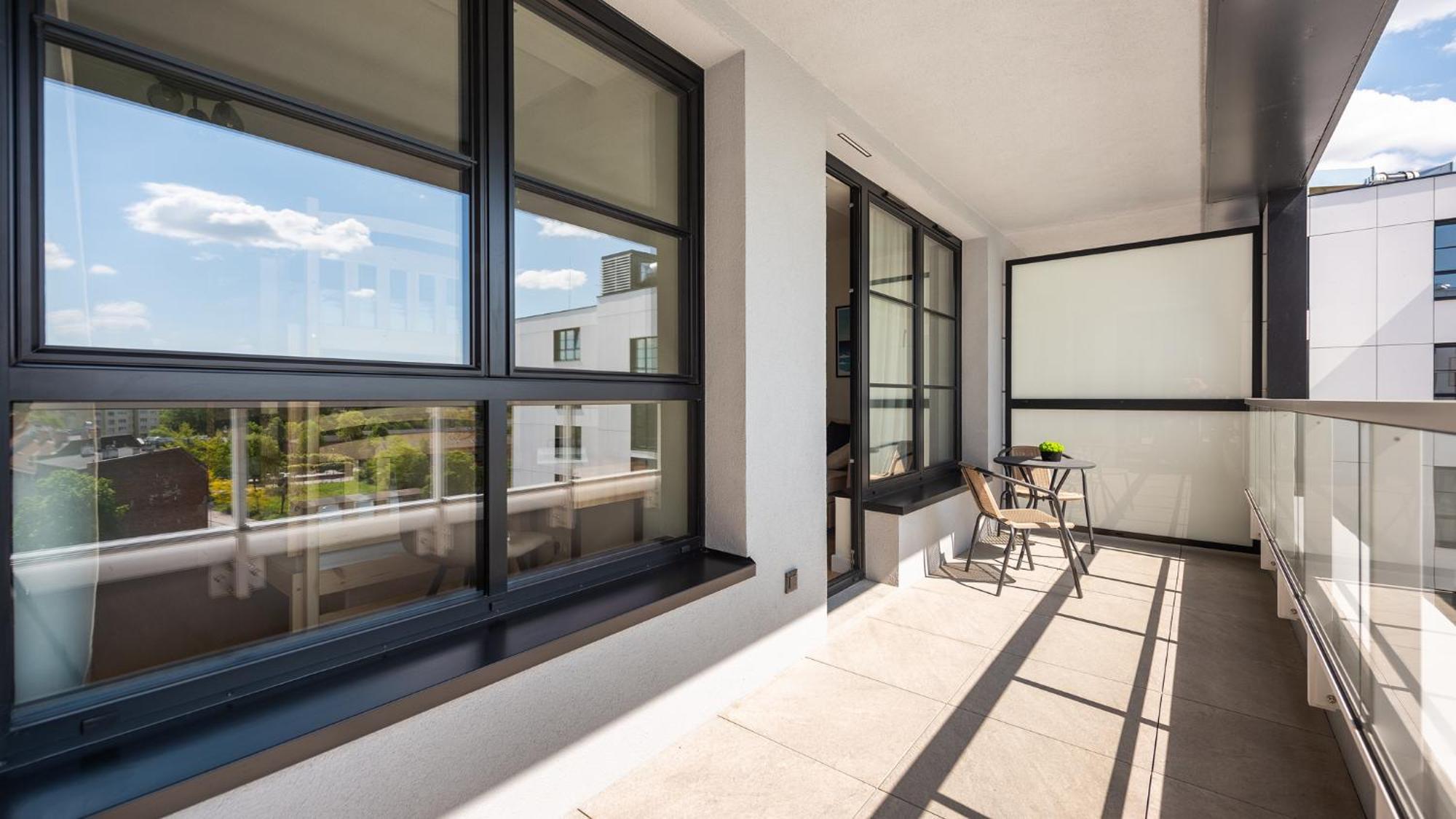 Flatbook - City Center Apartments Doki Living Gdańsk Extérieur photo